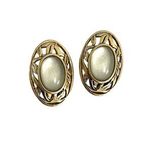 Fashion Oval Opalescent Clip On Earrings Decorative Antique Gold Tone Border